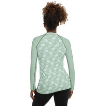 Load image into Gallery viewer, Edgewater Women's Rash Guard