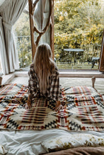 Load image into Gallery viewer, Secoya Blanket - Campfire Ash