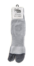 Load image into Gallery viewer, V-Toe Light Grey Wool Casual or Hiking Flip-Flop Tabi Big Toe Chaco Socks