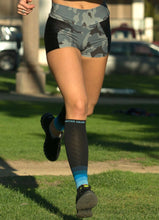 Load image into Gallery viewer, Endurance Compression Calf &amp; Leg Sleeve for Running and Hiking